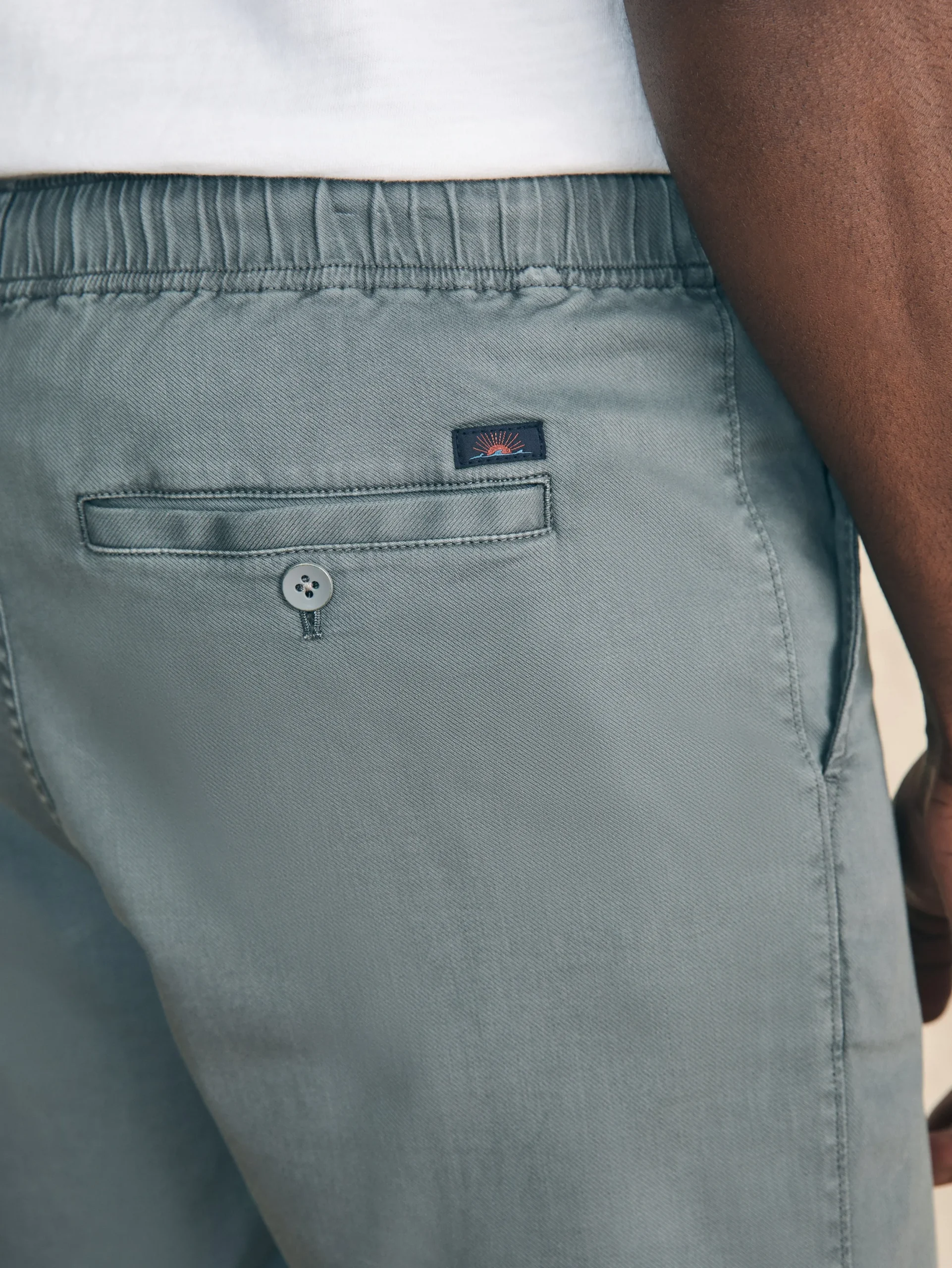 Faherty Brand Essential Drawstring Short (6.5" Inseam) -
