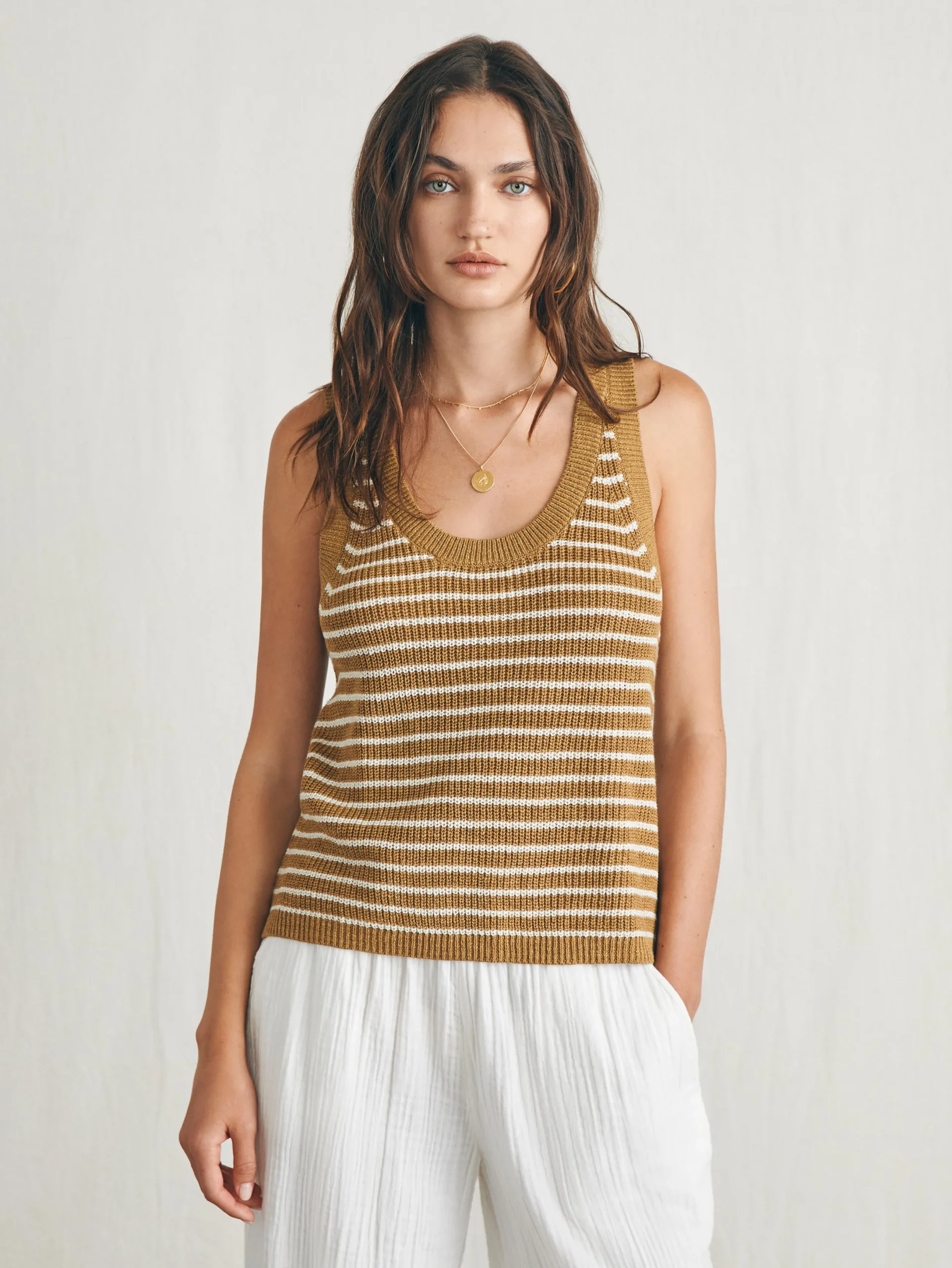 Women Faherty Brand Miramar Linen Scoop Neck Tank -