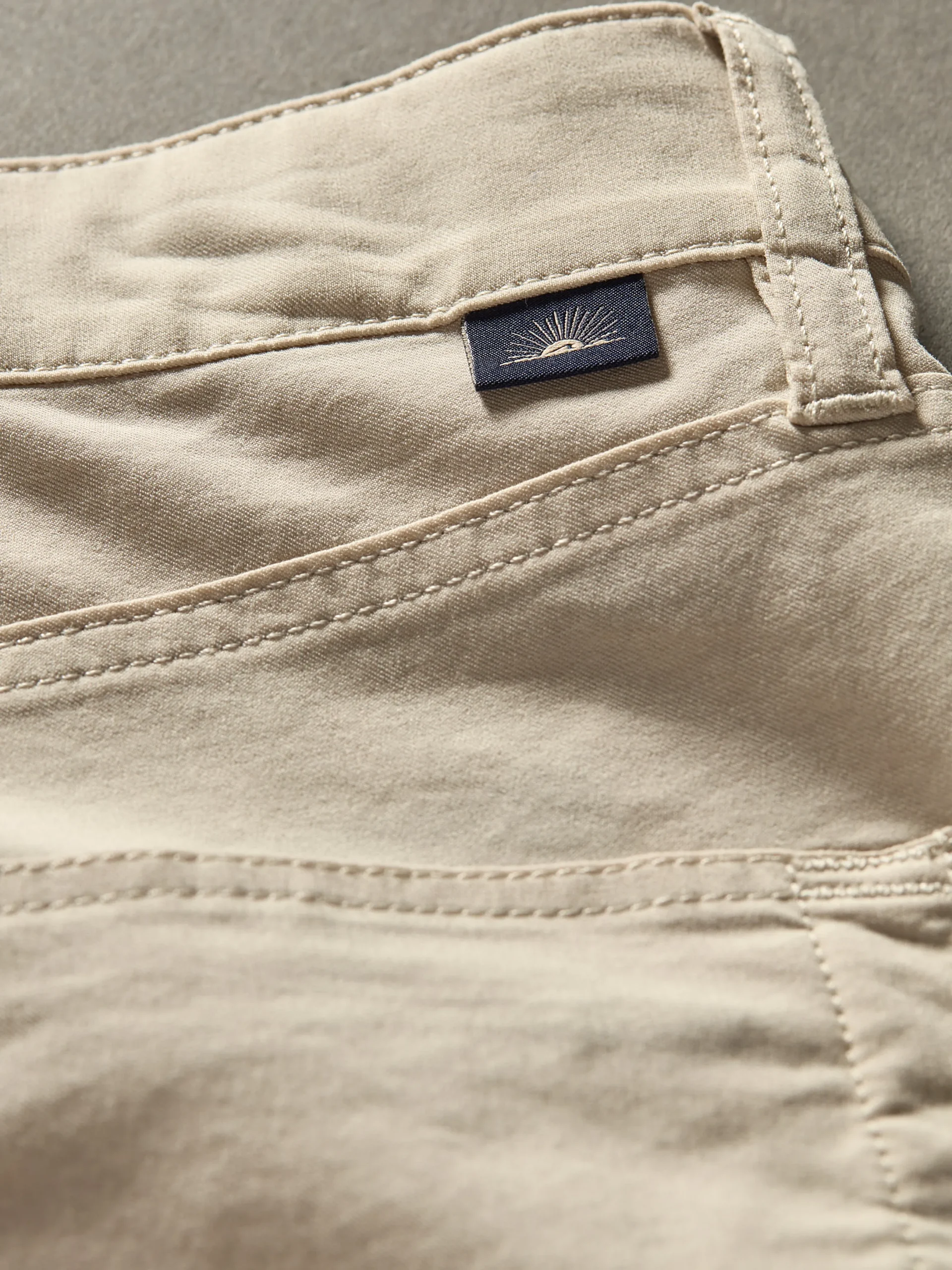 Faherty Brand Movement™ 5-Pocket Pant -