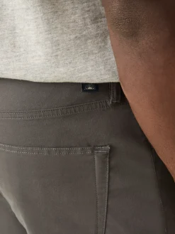 Faherty Brand Movement™ 5-Pocket Pant Athletic Fit -
