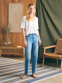 Women Faherty Brand Oceanside Linen V-Neck Tee -