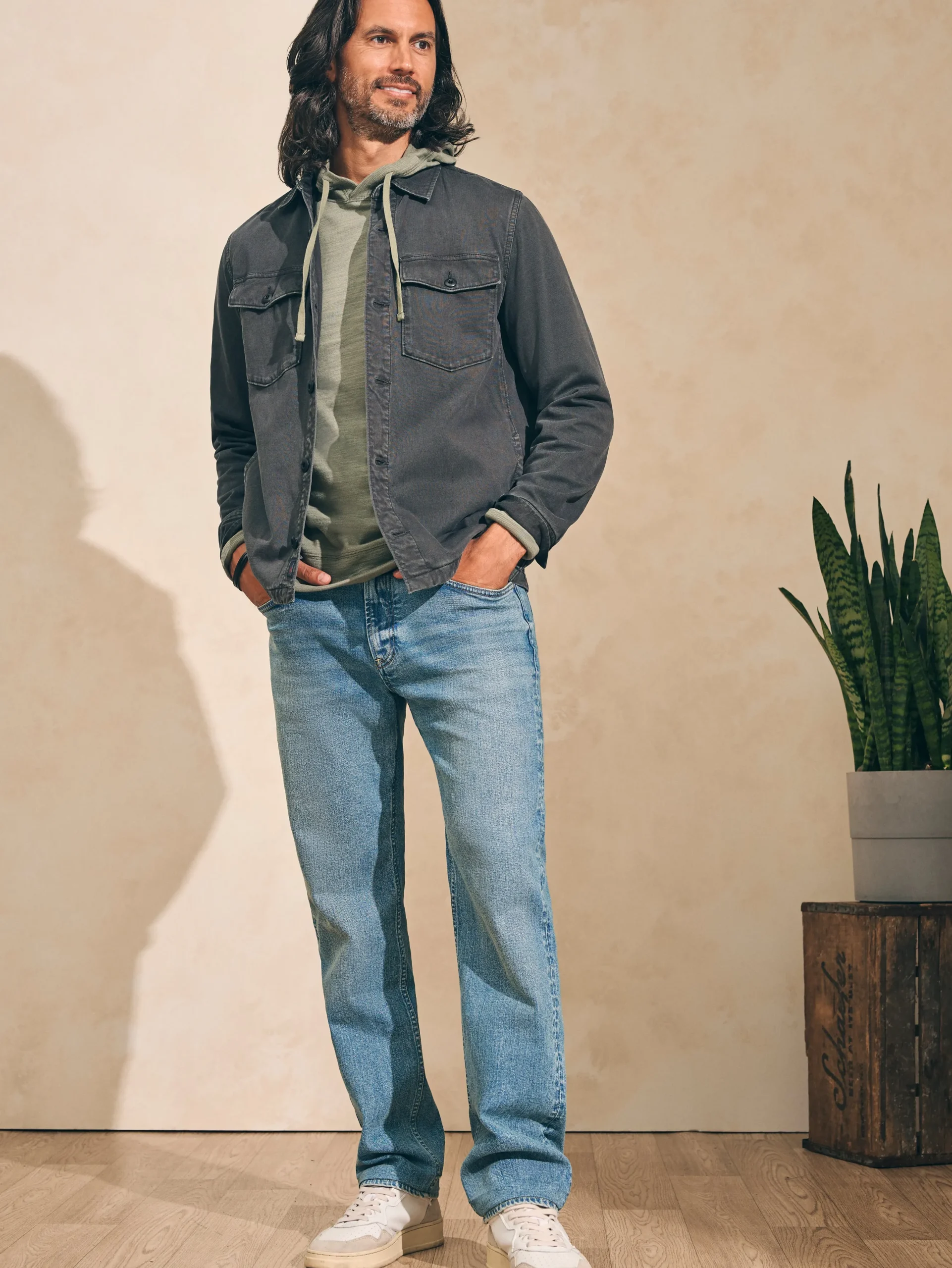 Faherty Brand Organic Cotton Slim Straight Denim (32" Inseam) -