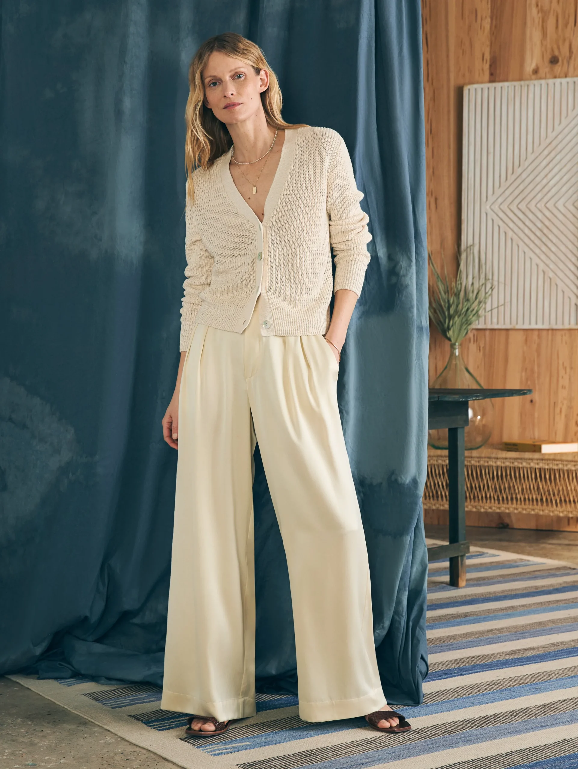 Women Faherty Brand Sandwashed Silk Gemma Pant -