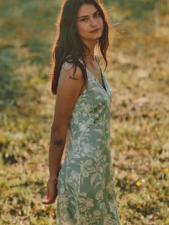 Women Faherty Brand Sandwashed Silk Slip Dress -