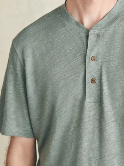 Faherty Brand Short-Sleeve Linen Henley -