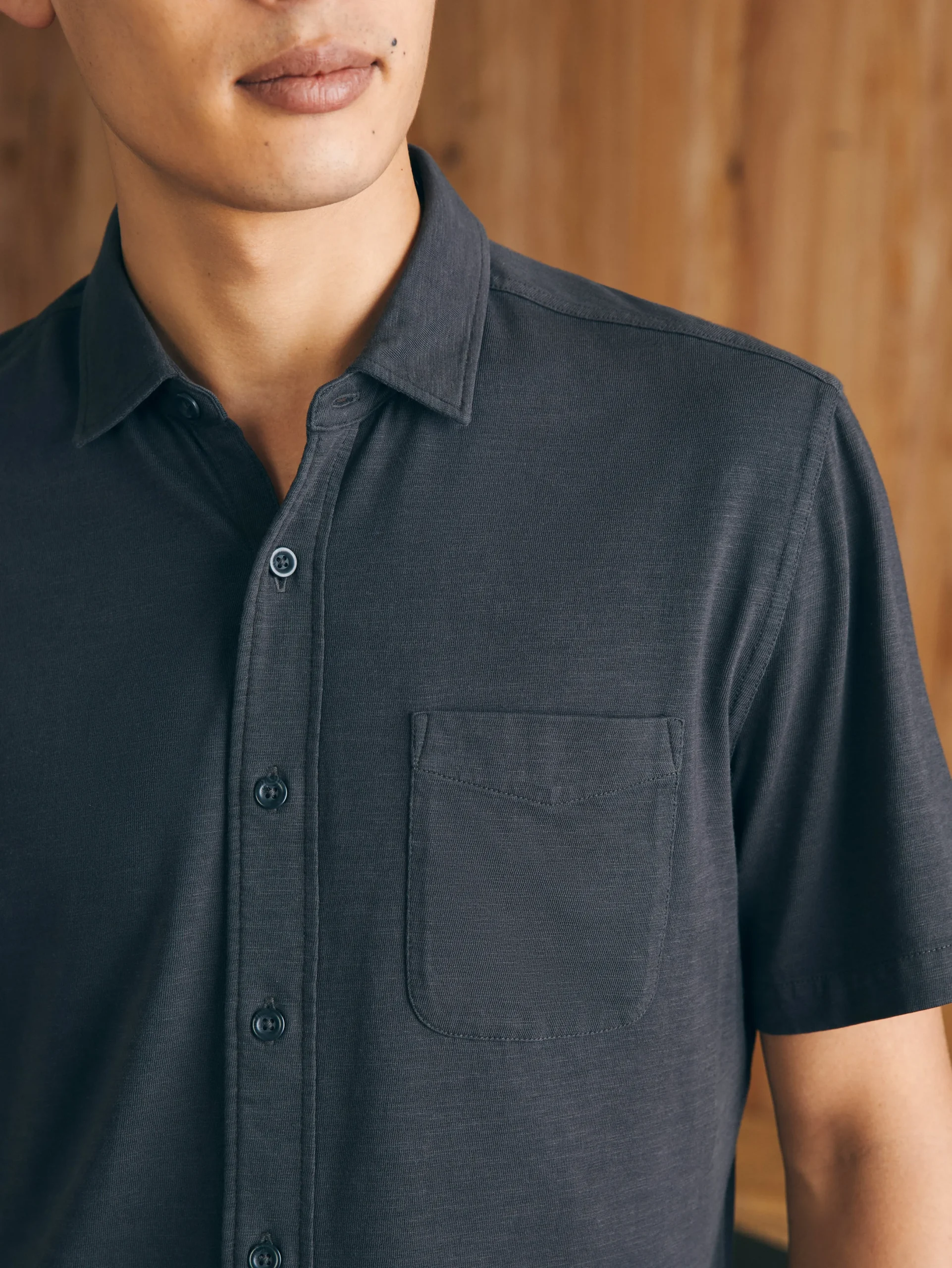 Faherty Brand Short-Sleeve Sunwashed Knit Shirt (Single Pocket) -