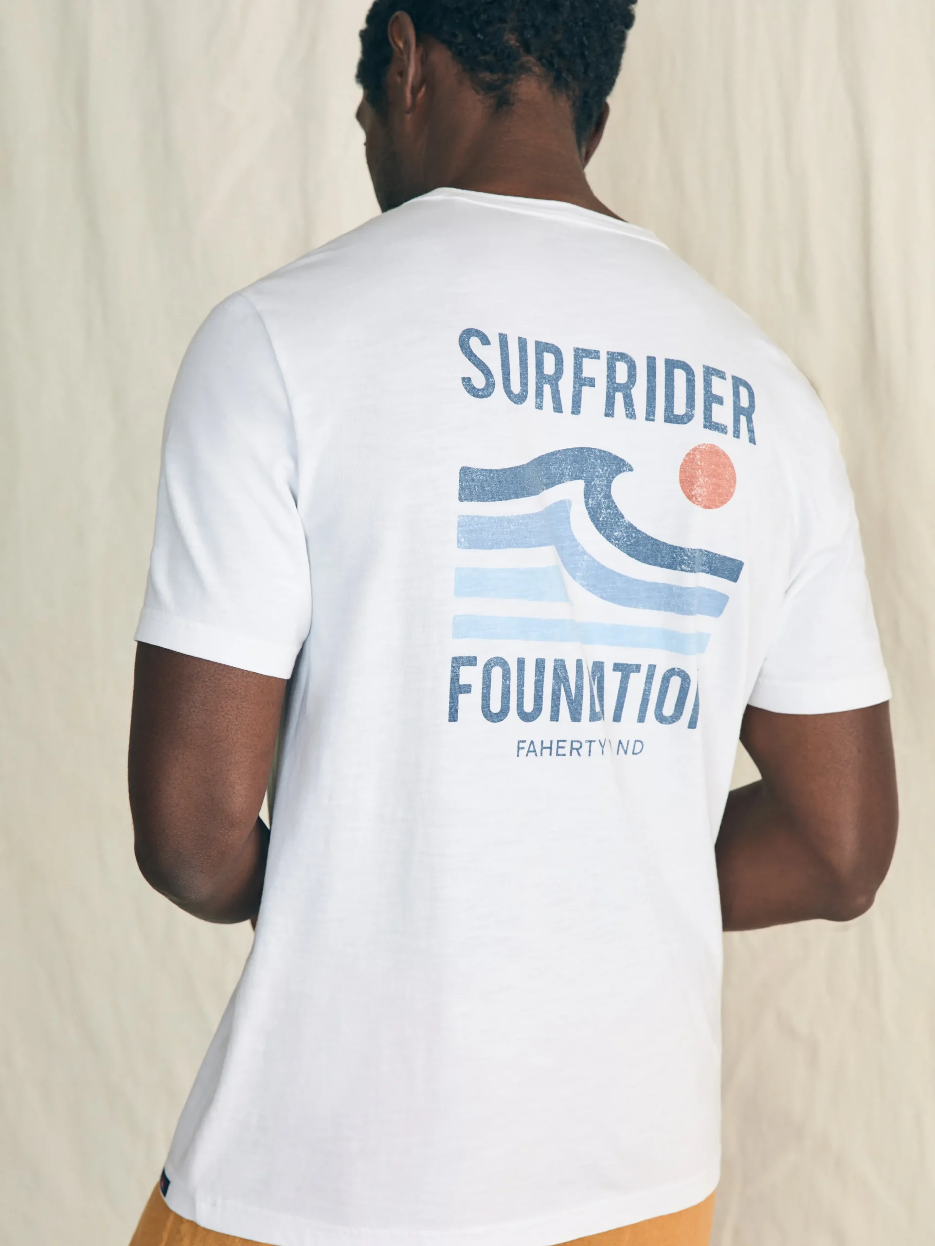 Faherty Brand Short-Sleeve Surfrider Sunwashed Pocket Tee -