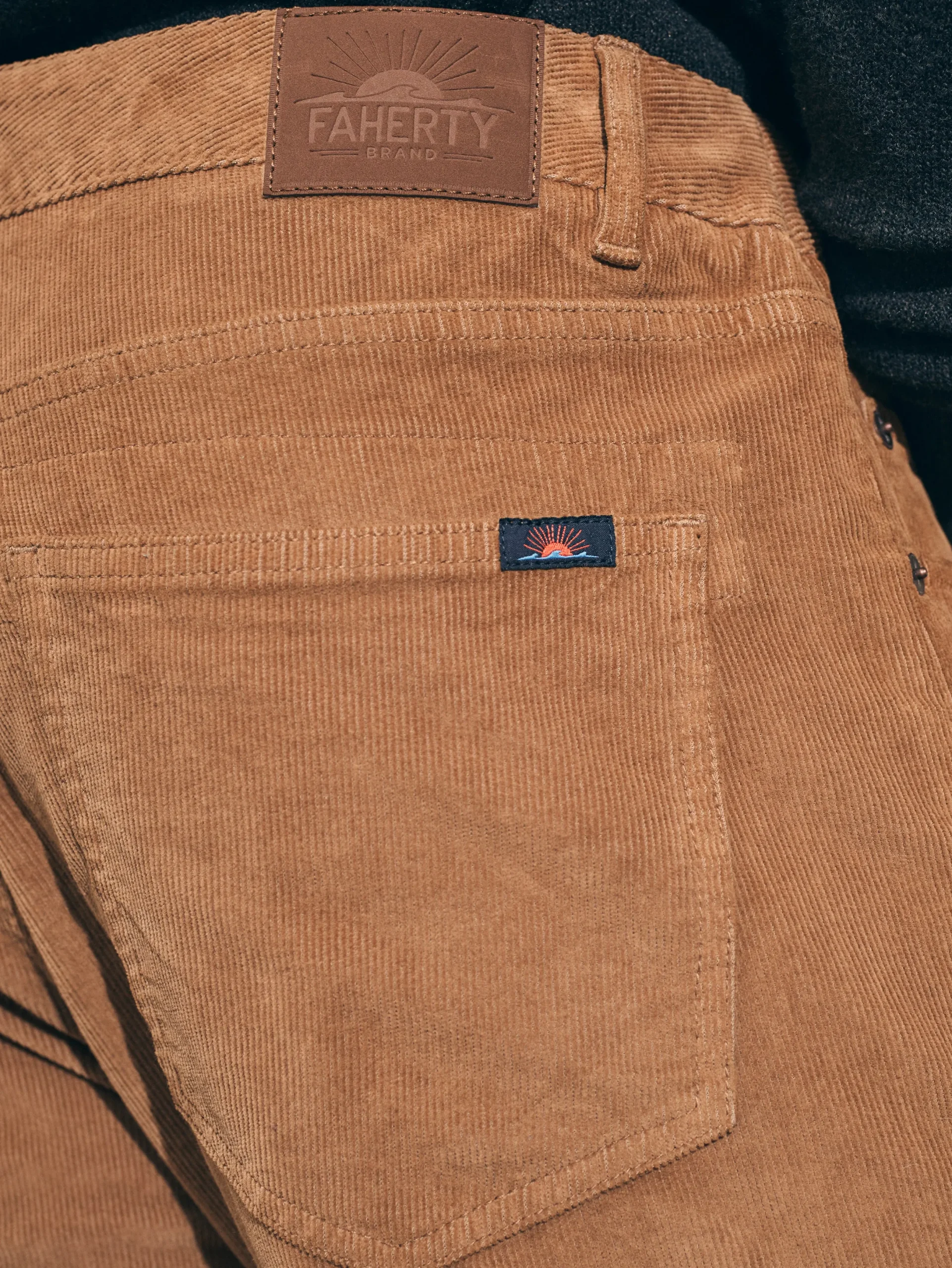 Faherty Brand Stretch Corduroy 5-Pocket Pant (32" Inseam) -