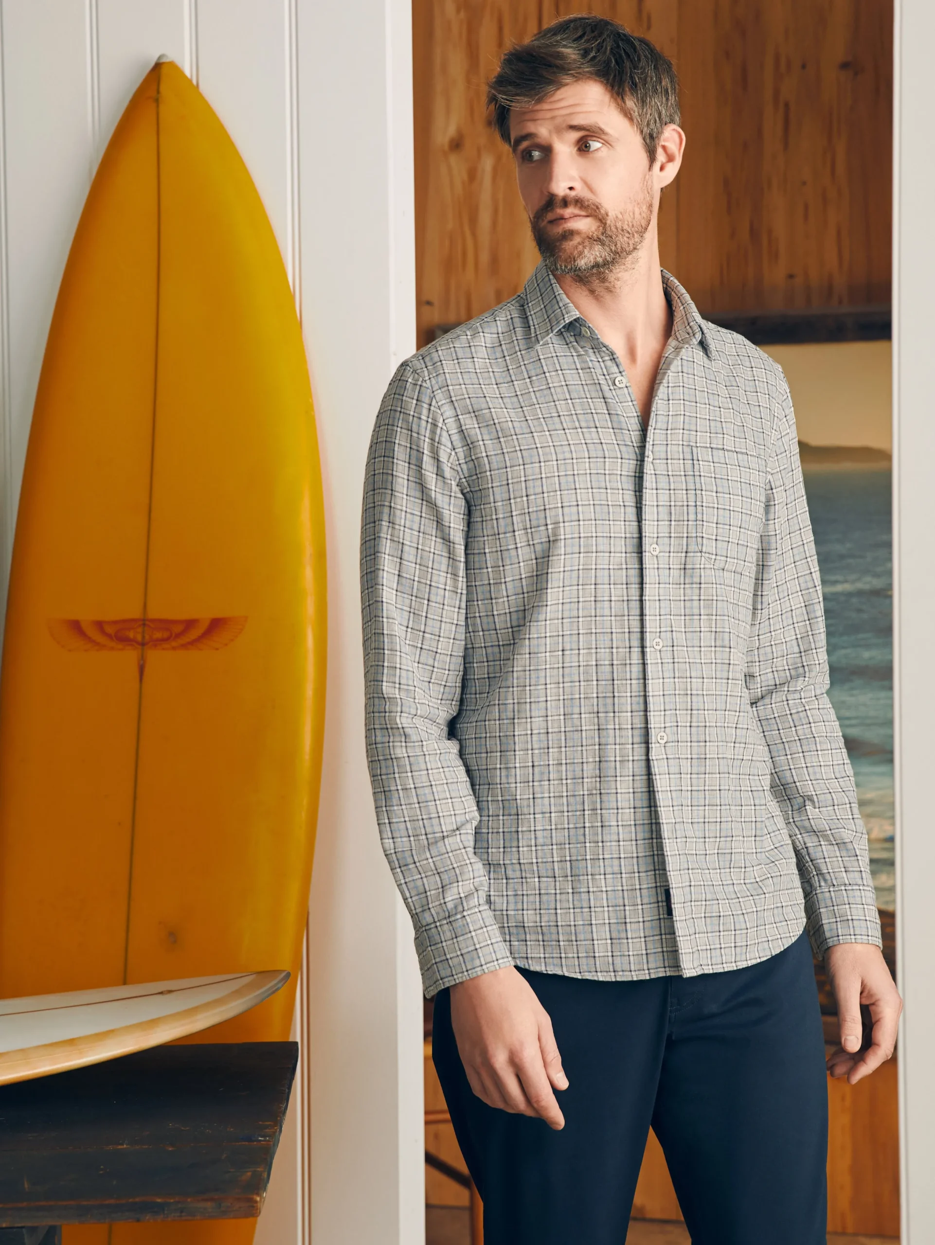 Faherty Brand Sunwashed Chambray Shirt -