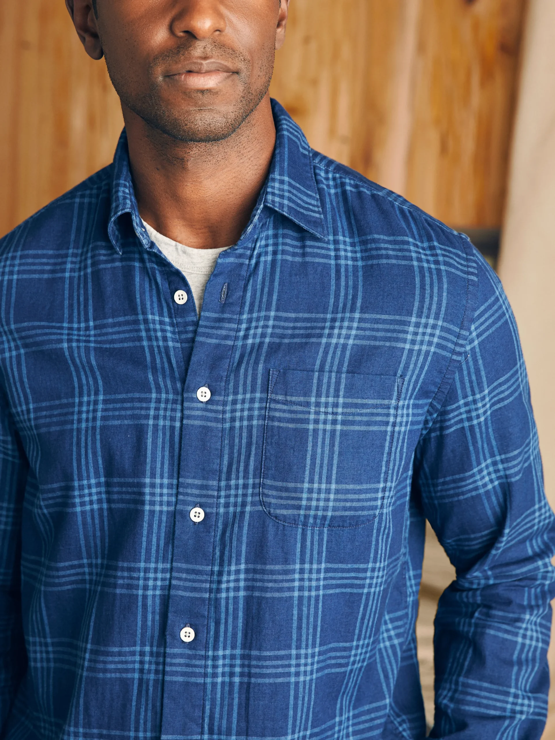 Faherty Brand Sunwashed Chambray Shirt -