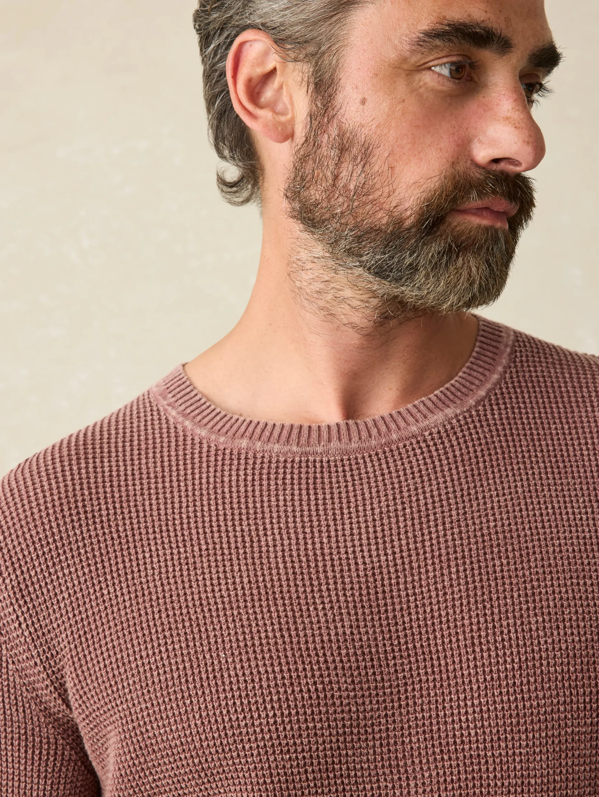 Faherty Brand Sunwashed Crewneck Sweater -