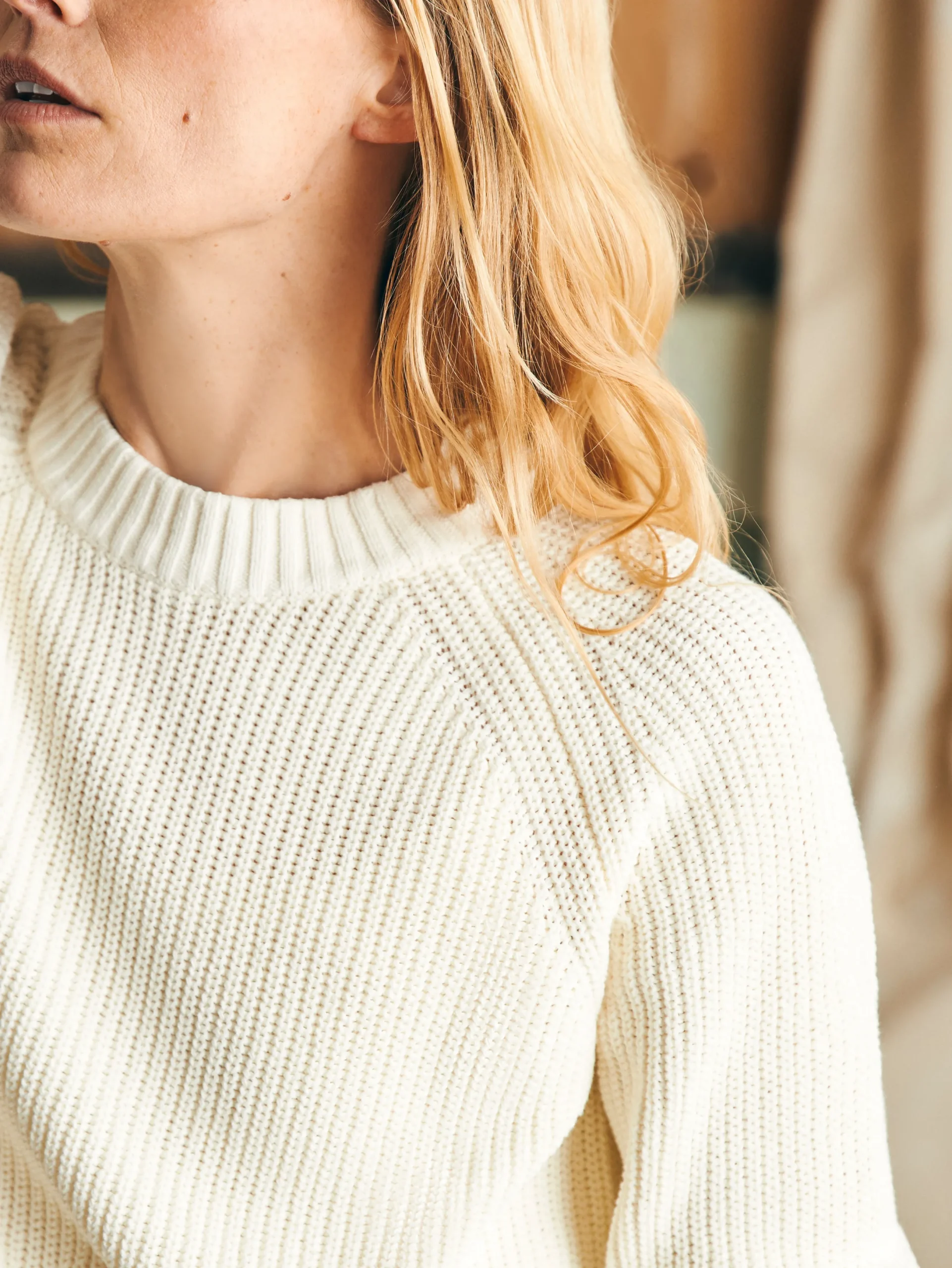 Women Faherty Brand Sunwashed Fisherman Crew Sweater -