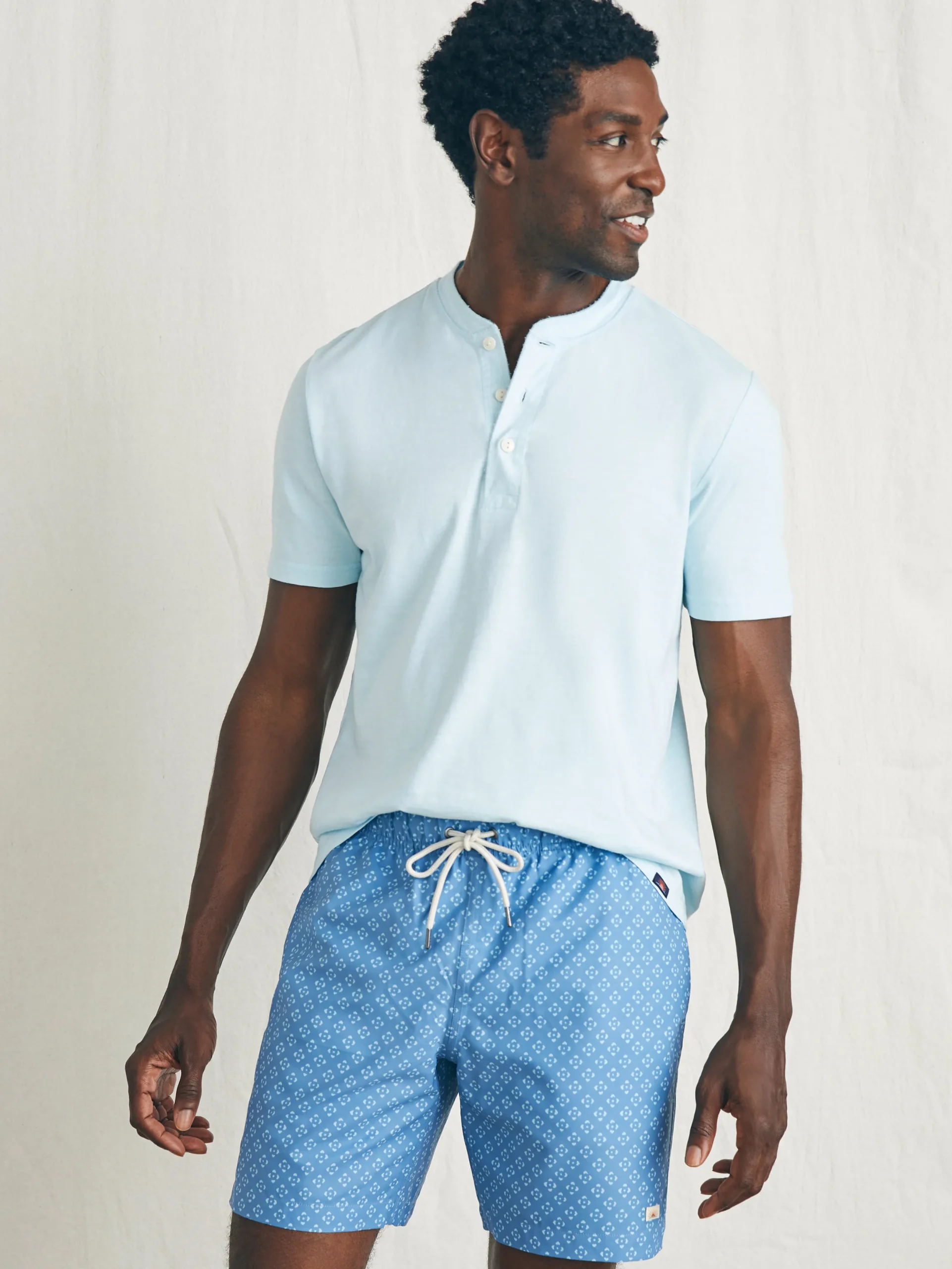 Faherty Brand Sunwashed Trunk -